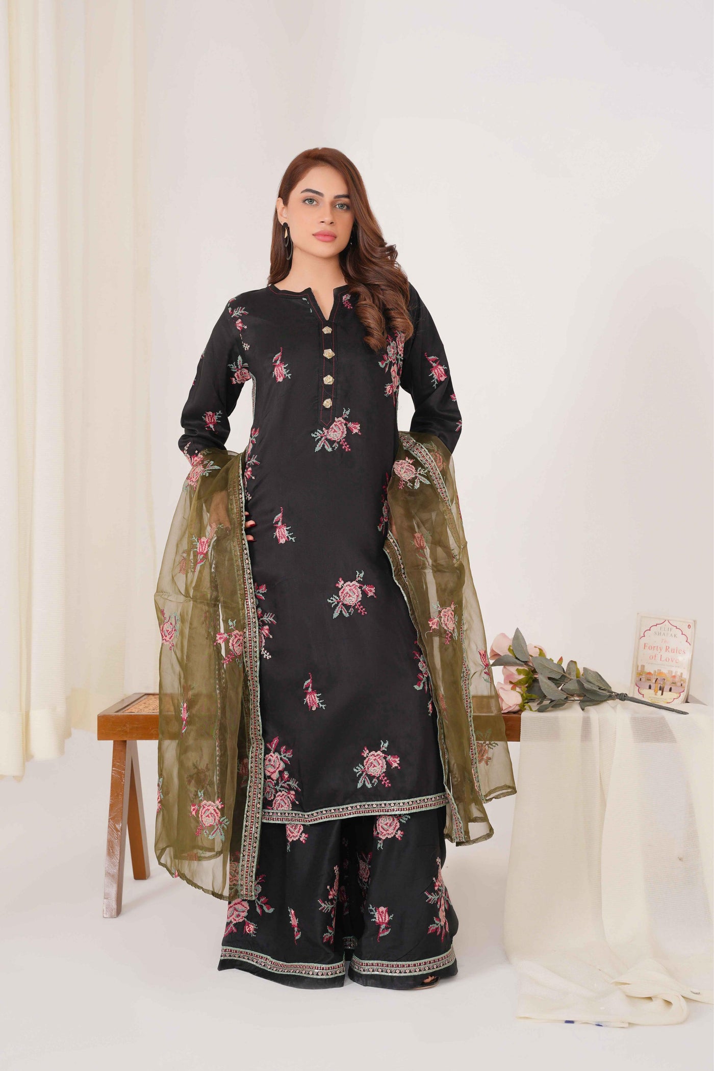 Black 3PC - Embroidered Luxe Pret