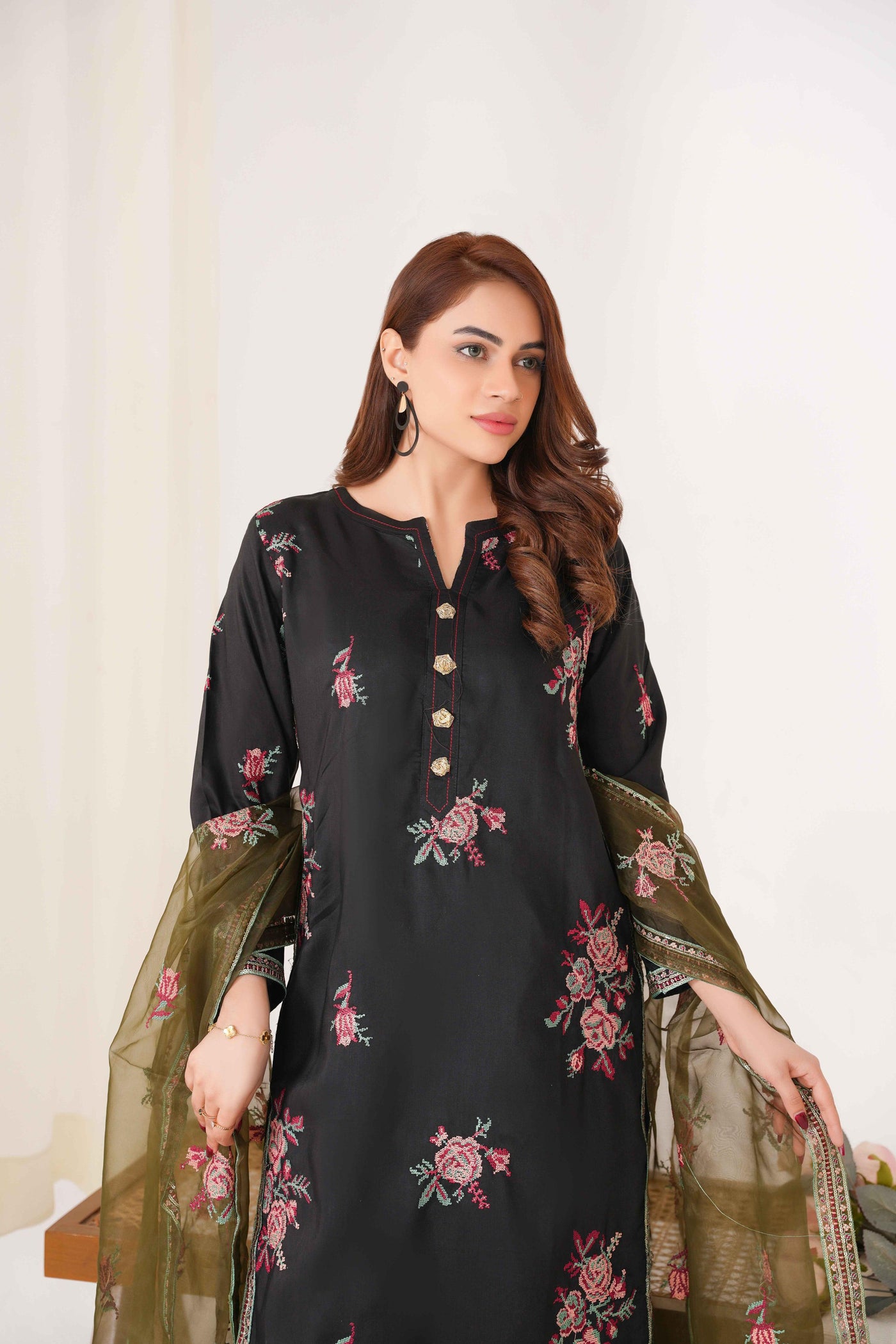 Black 3PC - Embroidered Luxe Pret