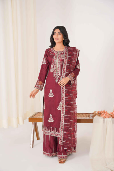 Magenta 3PC - Embroidered Luxe  Pret